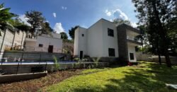 5-Bedroom Remodeled House for Rent in a Gated Community – Loresho