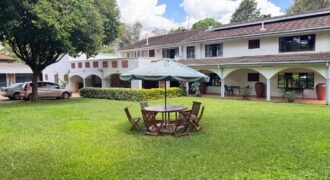 Magnificent 7 bedrooms with 2sqs house