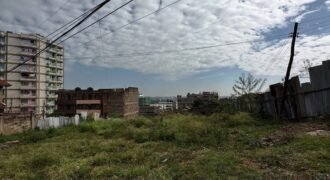This exceptional 0.29-acre parcel, strategically located behind Warren in Kasarani.