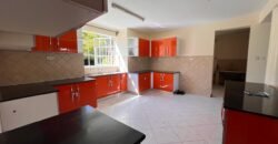4 bedrooms with 2sqs all ensuite to let in the leafy suburbs of Karen