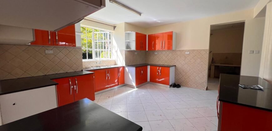 4 bedrooms with 2sqs all ensuite to let in the leafy suburbs of Karen
