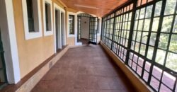 Charming 5 bedrooms with 2sqs all ensuite villa for sale in the leafy suburbs of old Runda