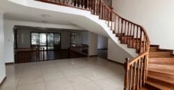 Lovely 5 bedrooms with sq all ensuite villa to let in the leafy suburbs of old Runda