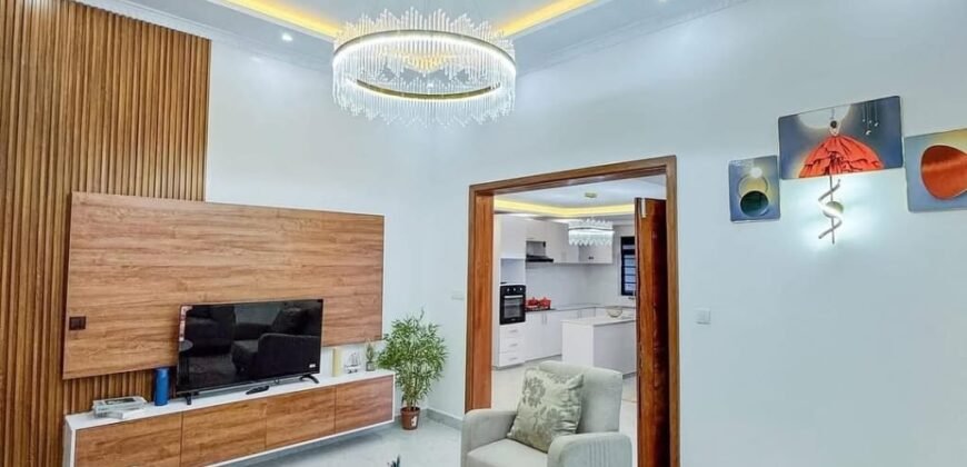 4 bedroom Mansionettes with dsq for sale