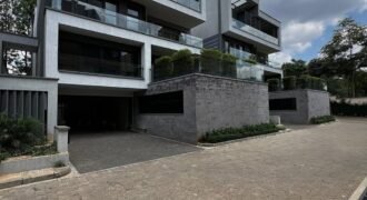 Exquisite 4 bedroom with 2sq Townhouse for Sale in the leafy suburbs of Lavington