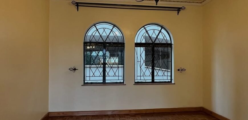 amazing 4 bedroom apartment located in a quiet neighborhood