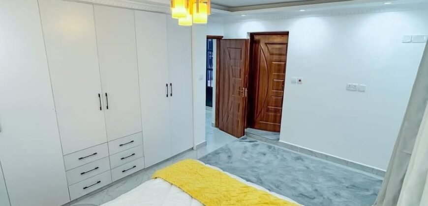 4 bedroom Mansionettes with dsq for sale