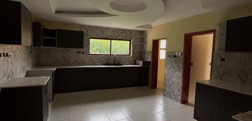 Amazing 5 Bedroom Family Home for Sale in New Kitisuru Estate
