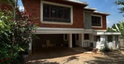 Elegant 5 Bedroom Townhouse in Spring valley