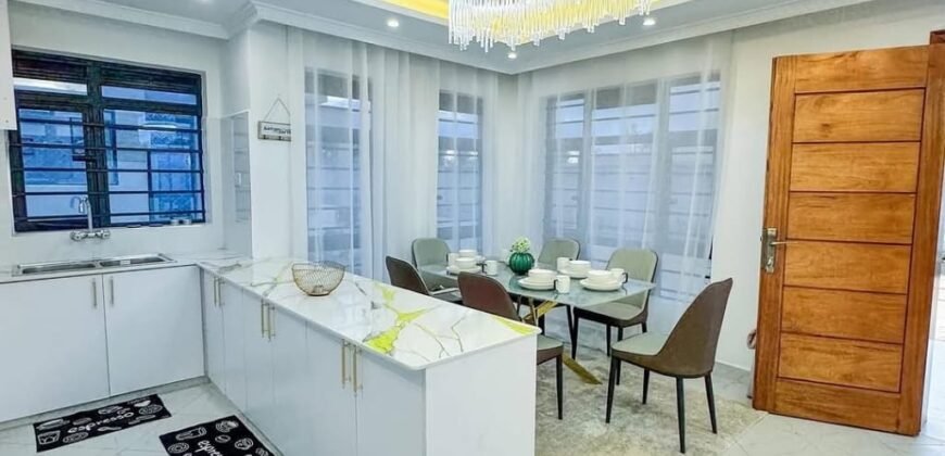 4 bedroom Mansionettes with dsq for sale