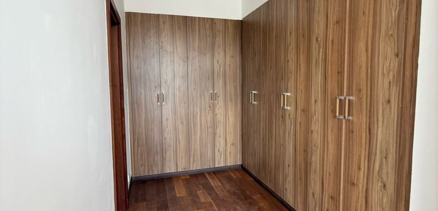 TOWNHOUSE TO LET IN LAVINGTON