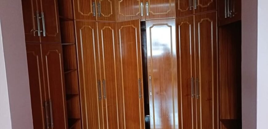 HOUSE TO LET IN RUNDA