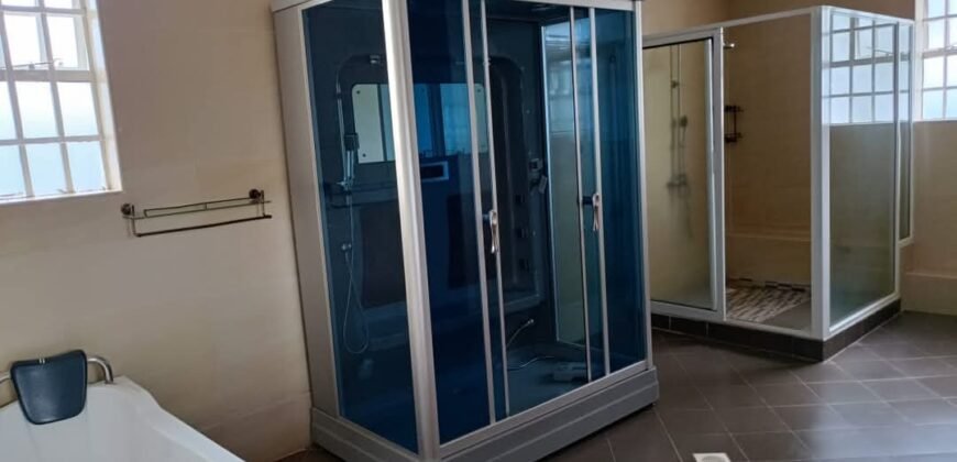 HOUSE TO LET IN RUNDA