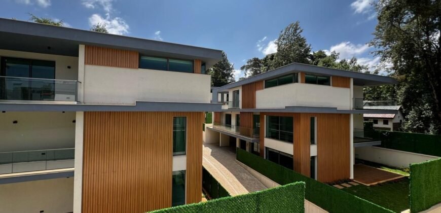TOWNHOUSE FOR SALE IN LAVINGTON