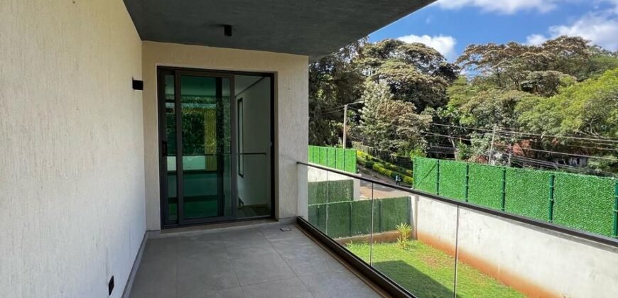 TOWNHOUSE FOR SALE IN LAVINGTON
