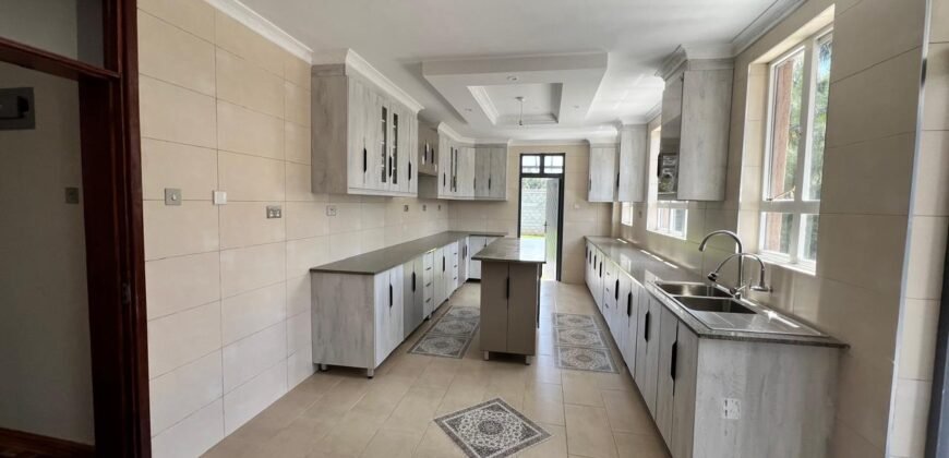 HOUSE FOR SALE IN GARDEN ESTATE