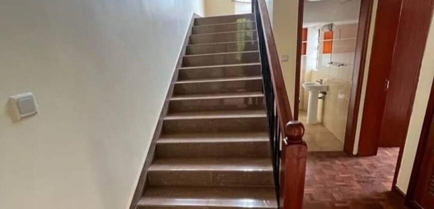 TOWNHOUSE FOR SALE N LORESHO