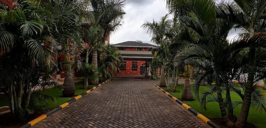 HOUSE TO LET IN KAREN