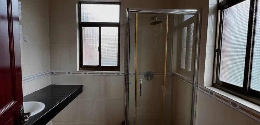 HOUSE TO LET IN KAREN