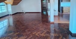 HOUSE TO LET IN LAVINGTON