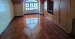 HOUSE TO LET IN LAVINGTON