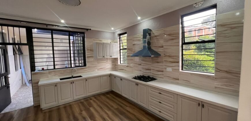 HOUSE FOR SALE IN RUIRU