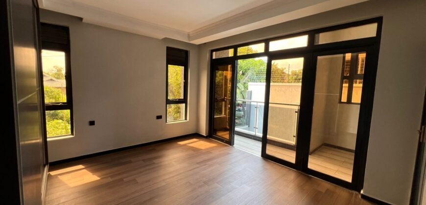 HOUSE TO LET KAREN