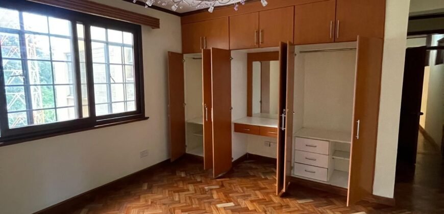 TOWNHOUSE FOR SALE IN LAVINGTON