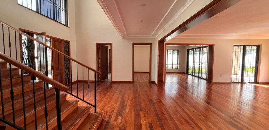 TOWNHOUSE TO LET IN RIVERSIDE