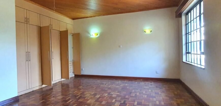 TOWNHOUSE TO LET IN LAVINGTON