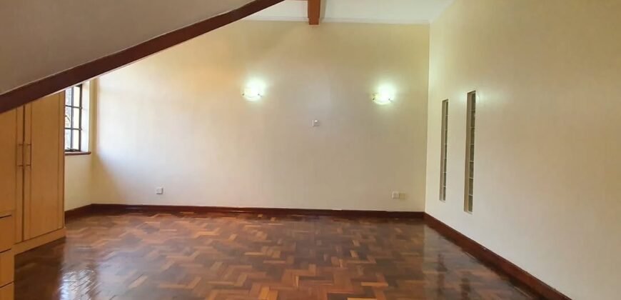 TOWNHOUSE TO LET IN LAVINGTON