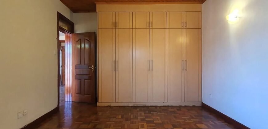 TOWNHOUSE TO LET IN LAVINGTON