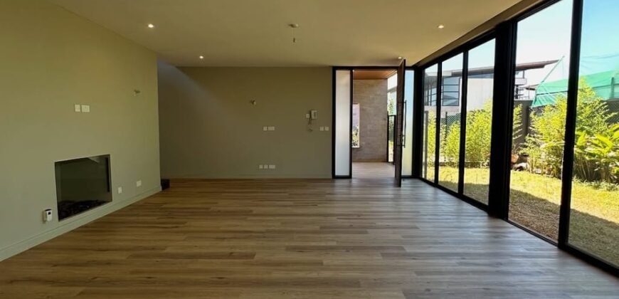 HOUSE TO LET IN RUNDA