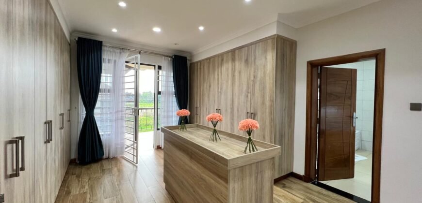 VILLA TO LET IN RUNDA