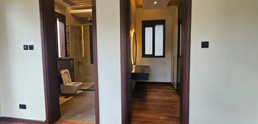 HOUSE FOR SALE IN RUNDA