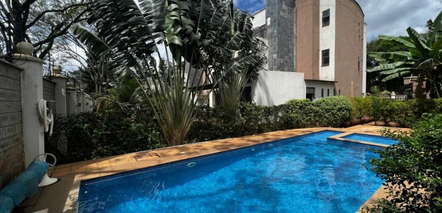 VILLA FOR SALE IN LAVINGTON