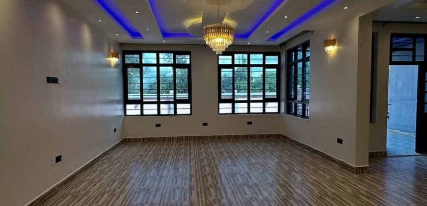 HOUSE TO LET IN KAREN