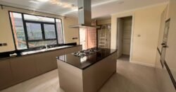 VILLA TO LET IN RUNDA