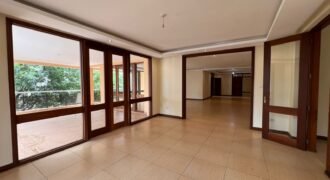 APARTMENT TO LET IN RIVERSIDE DRIVE
