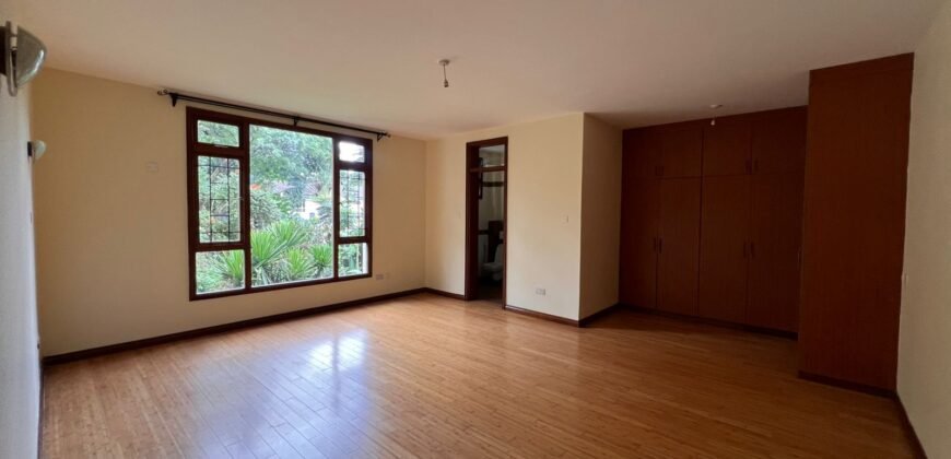 APARTMENT TO LET IN RIVERSIDE DRIVE
