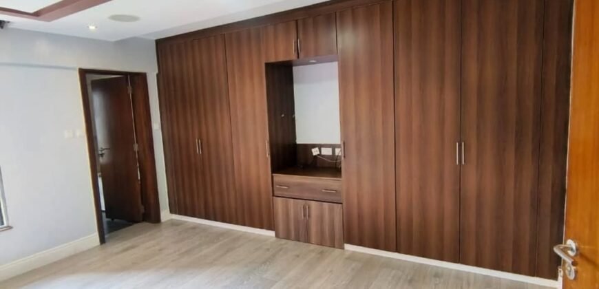 APARTMENT FOR SALE IN DENNIS PRITT
