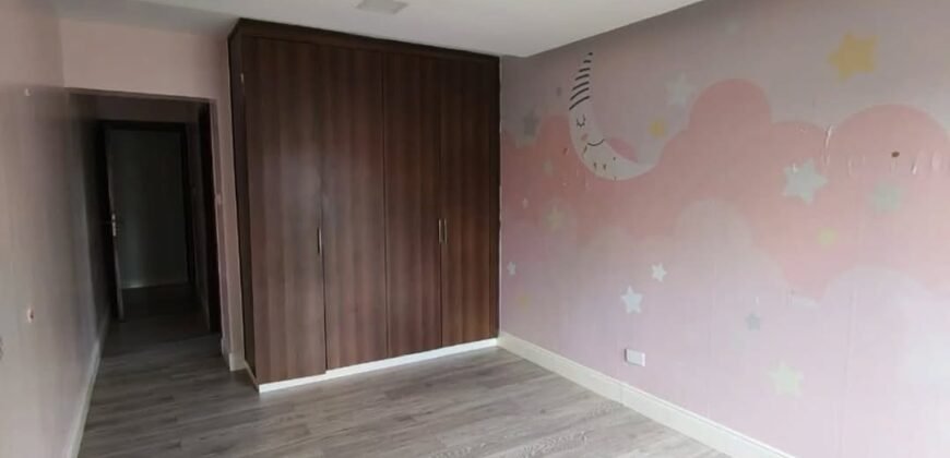 APARTMENT FOR SALE IN DENNIS PRITT