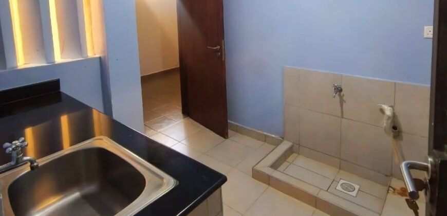 APARTMENT FOR SALE IN DENNIS PRITT