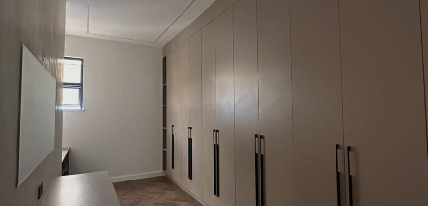 TOWNHOUSE FOR SALE IN LAVINGTON