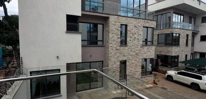 TOWNHOUSE FOR SALE IN LAVINGTON