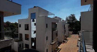 TOWNHOUSE FOR SALE IN LAVINGTON