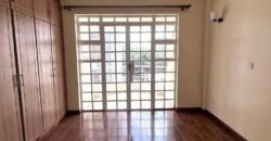 APARTMENT TO LET IN LAVINGTON