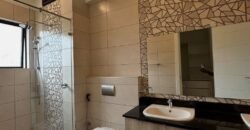 HOUSE TO LET IN LAVINGTON