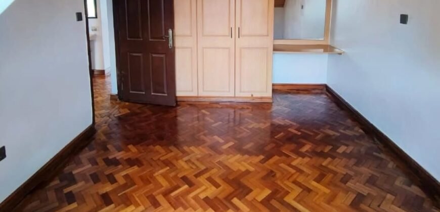 APARTMENT TO LET IN LAVINGTON