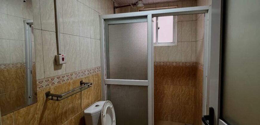 APARTMENT TO LET IN LAVINGTON